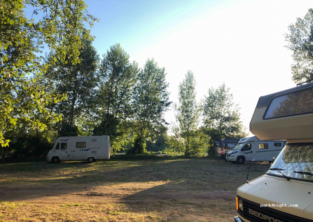 (03150) Varennes-sur-Allier - D46 — foto 2