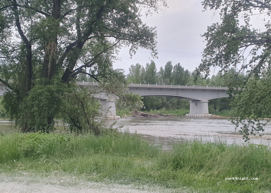 (03150) Varennes-sur-Allier - D46 — foto 4