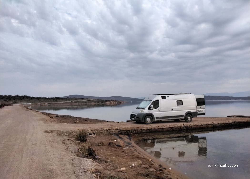 (10405) Ayvalık - Maden Caddesi — foto 3