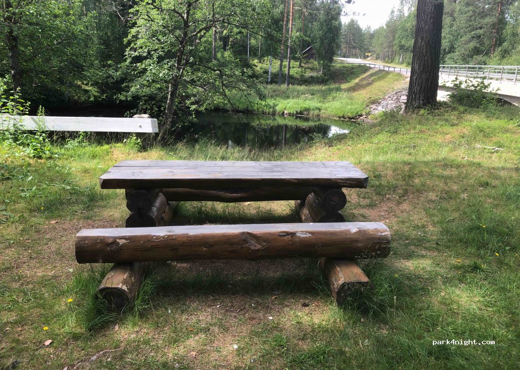 (685 91) Vittjärn - 1 ROTTNABERG — foto 2