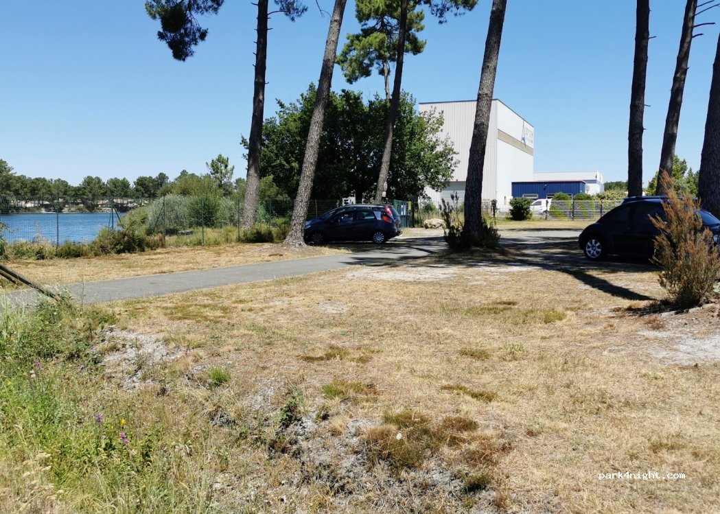 (33380) Biganos - 164bis Avenue de la Côte d'Argent — foto 2