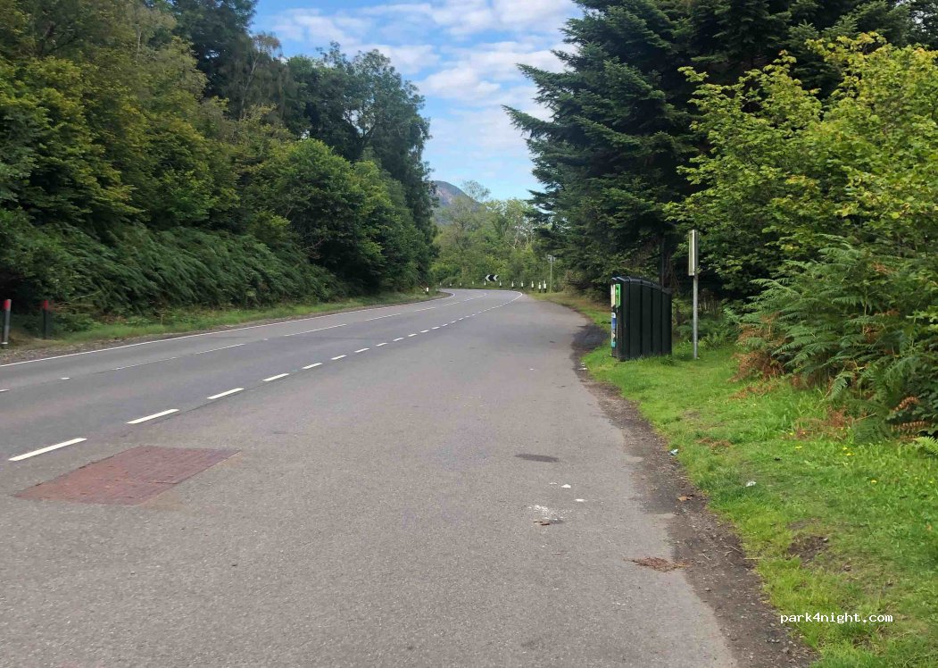 (IV3 8LD) Balchraggan - Unnamed road — foto