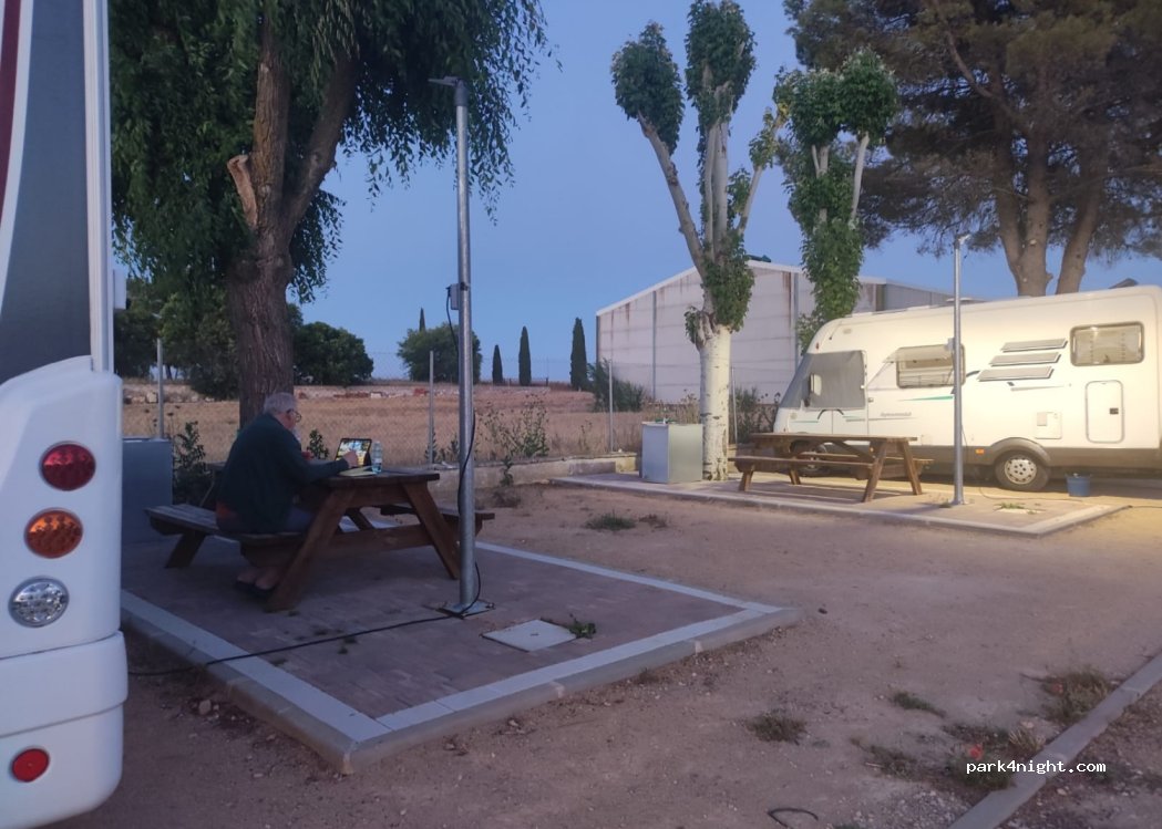 (16432) Villarejo de Fuentes - 5 Calle Jose Vicente Huelamo Romera — foto 4