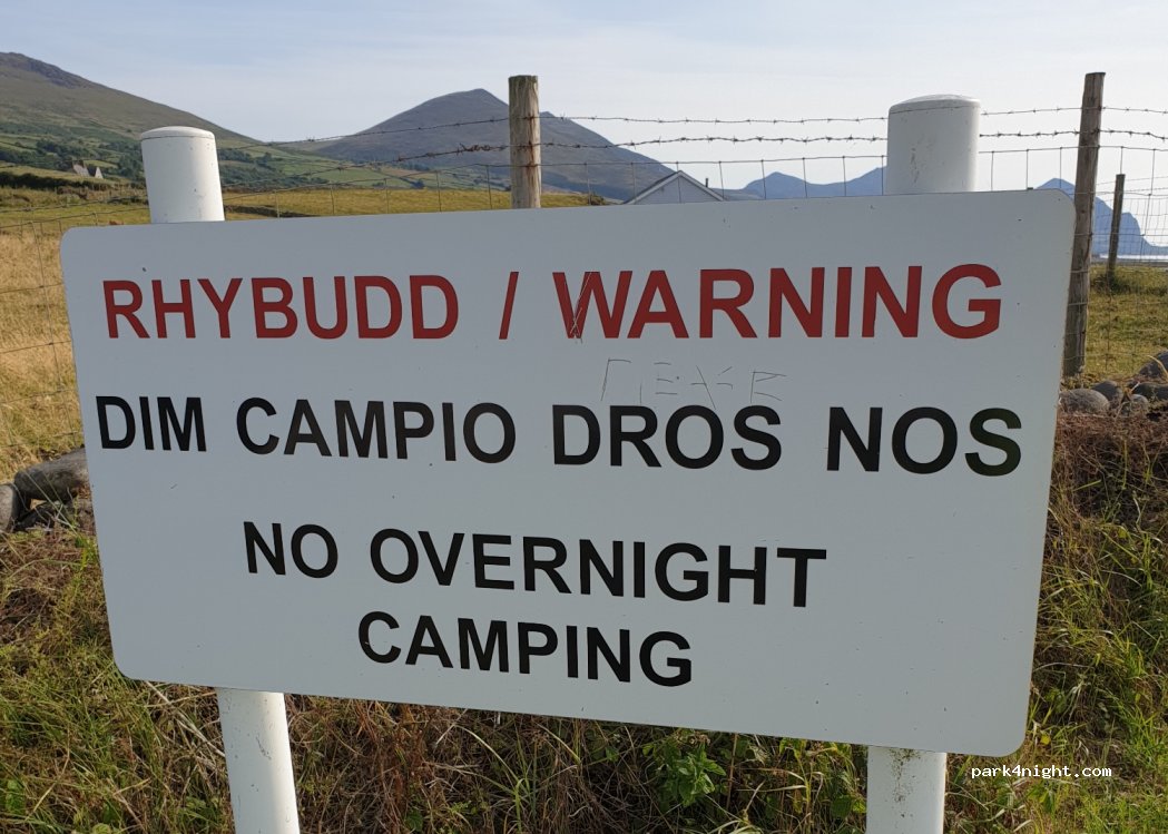 (LL54 5EW) Caernarfon - Unnamed road — foto