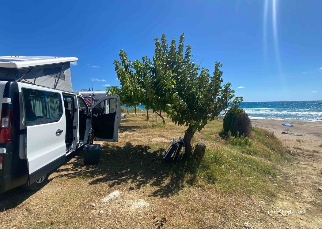 (480 62) Paralia - Unnamed Road — foto 3