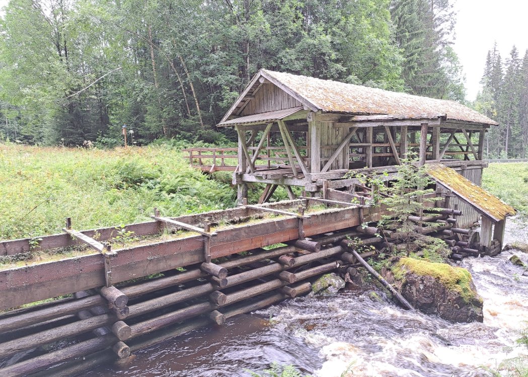(820 62) Bjuråker - Unnamed road — foto 3