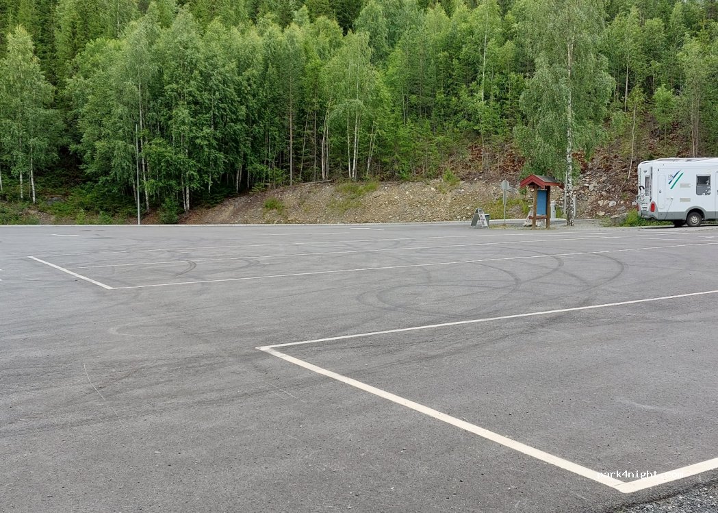 (2900) Fagernes - 50 Skrautvålvegen — foto 2