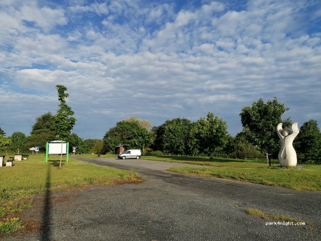 (03370) Courçais - D112 — foto 3