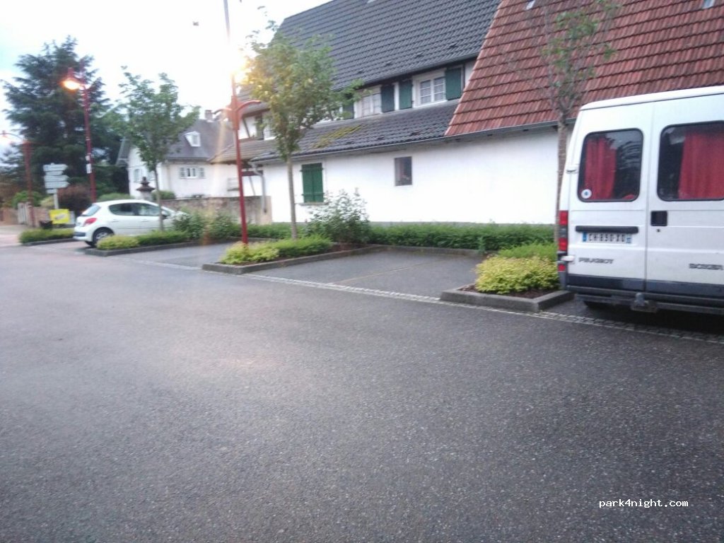 (67840) Kilstett - 163 Village — foto