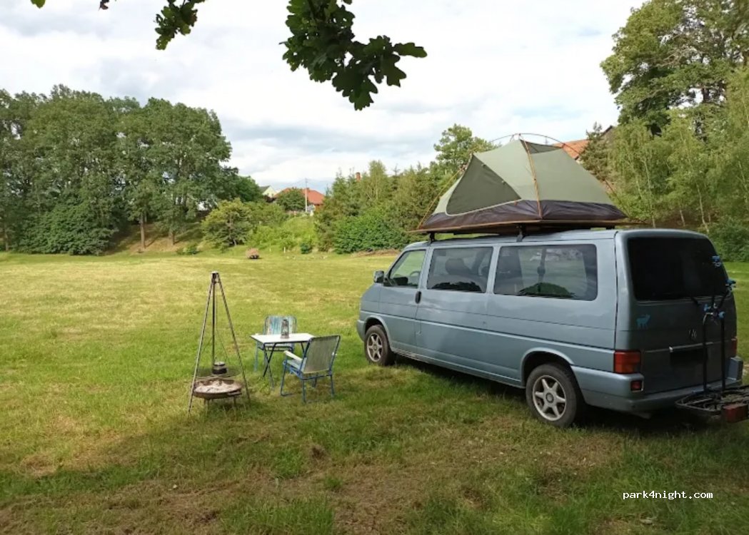 CAMPING/KEMPING MOTOCYKLOWA PRZYSTAN — foto