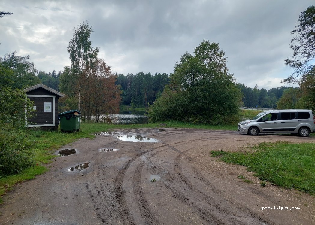 (LV-5020) Lielvārde - Unnamed road — foto 2