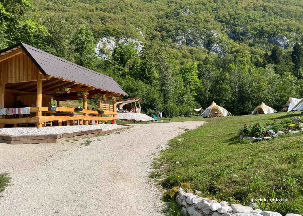 Glamping Gozdna Jasa — foto 2