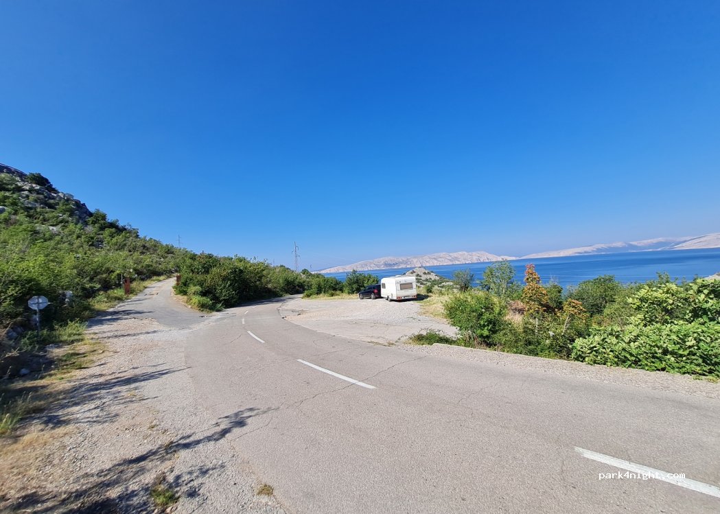 (53284) Sveti Juraj - Unnamed Road — foto