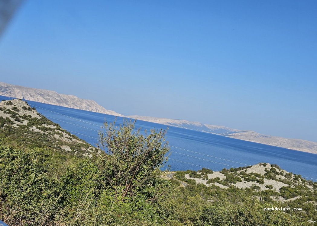 (53284) Sveti Juraj - Unnamed Road — foto 2
