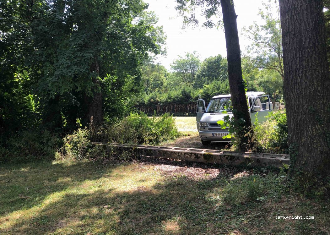 (10500) Lesmont - 2 Impasse du Petit Lesmont — foto