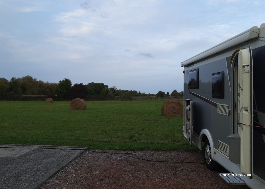 (67378) Zeiskam - 18 Austraße — foto 4