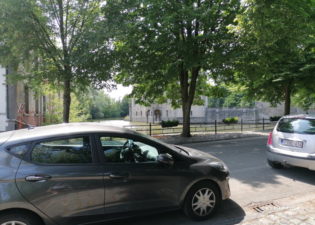 (7181) Seneffe - 1 Place du Trichon — foto 4