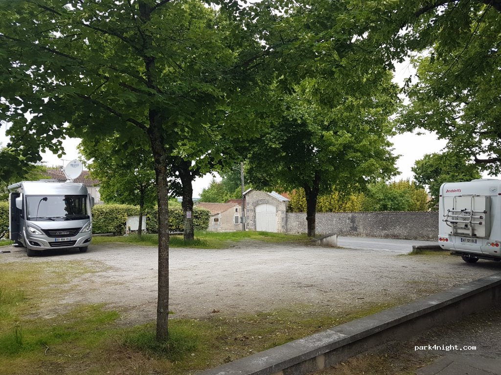 (16130) Segonzac - 3 Rue Gourry — foto 4