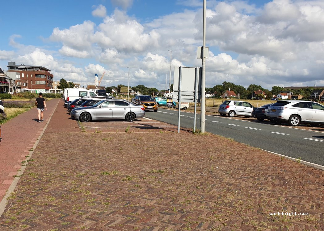 (1949 CM) Wijk aan Zee - 30 Verlengde Voorstraat — foto