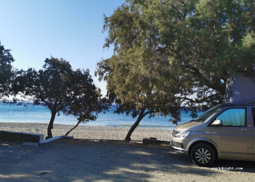 (833 00) Fanari - Unnamed Road — foto 2