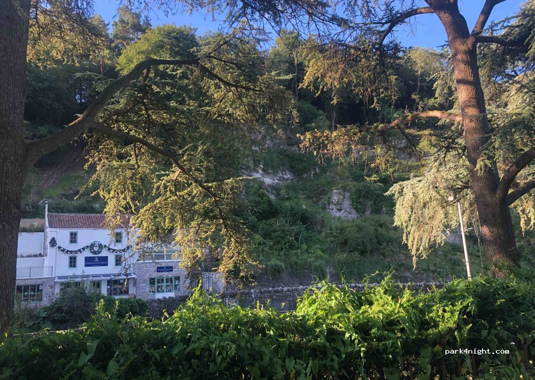 (BS27 3QE) Cheddar - 5 The Cliffs — foto