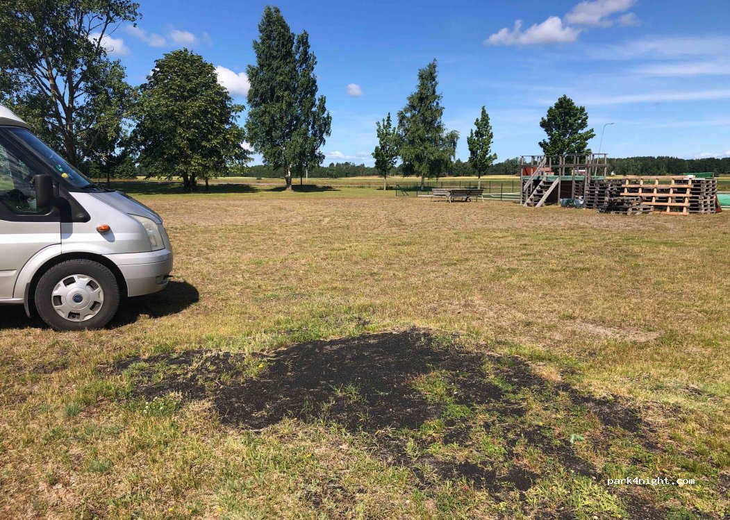 (542 72) Mariestad - 40 Hasslerörvägen — foto