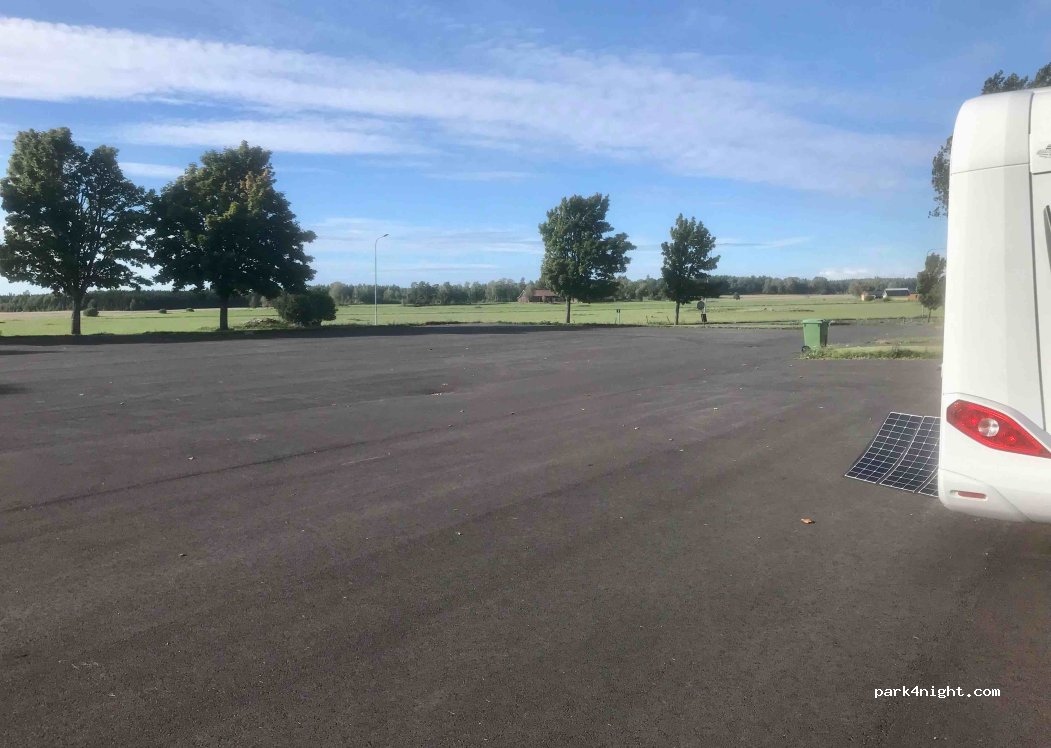 (542 72) Mariestad - 40 Hasslerörvägen — foto 2