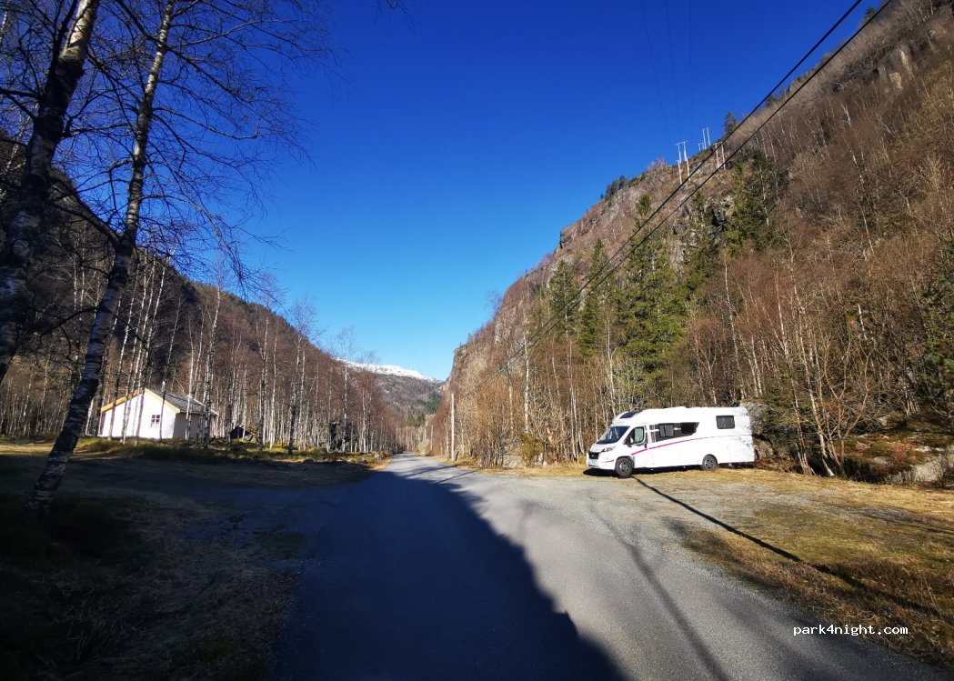 (4134) Jøsenfjorden - 215 Ulladalen — foto 4