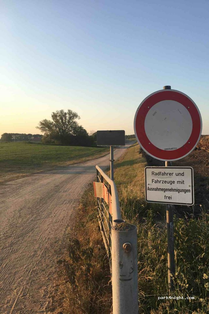 (28790) Schwanewede - Unnamed Road — foto 2