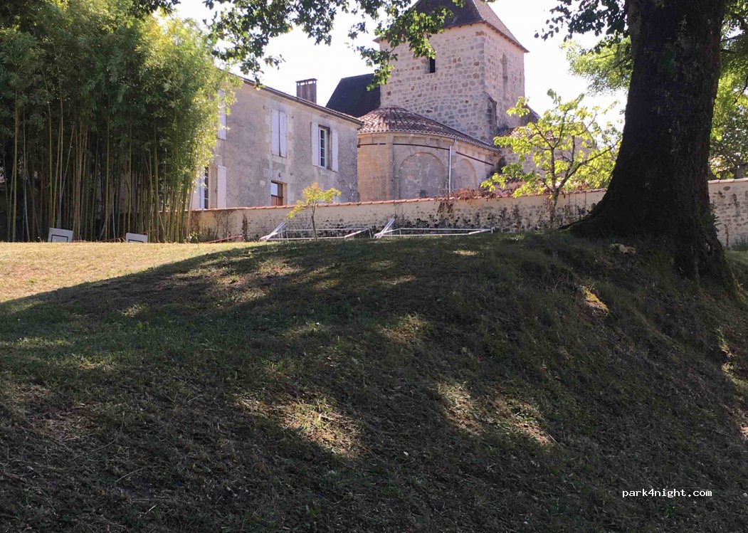 (16190) Juignac - 18 D142 — foto