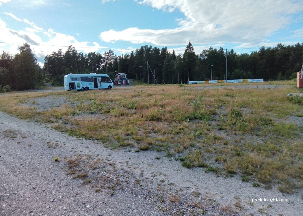 (696 76) Zinkgruvan - 53 Knallavägen — foto 2