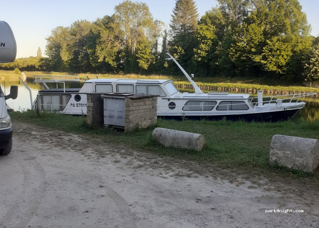 (89160) Ancy-le-Franc - 499 Le Moulin Neuf — foto 2