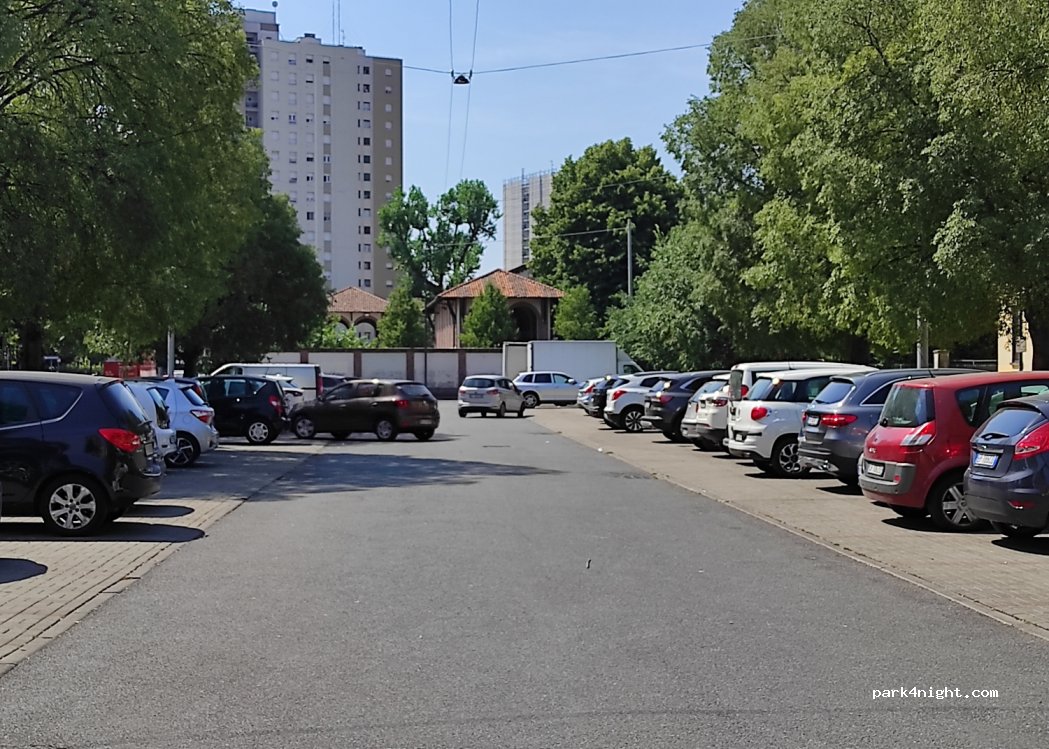 (20161) Milano - 4 Via Grisi Giuditta E Giulia — foto