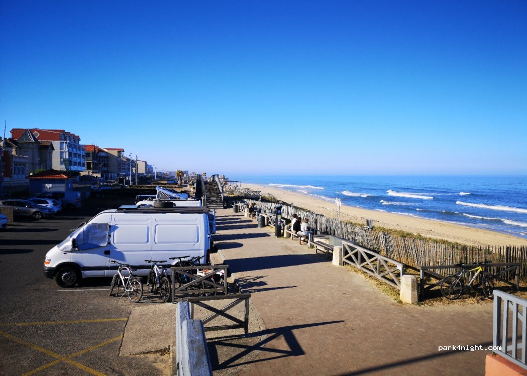 (33680) Lacanau - 4 Boulevard de la Plage — foto 3