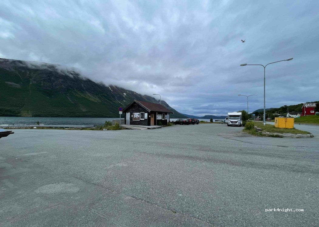 (9153) Rotsund - Fv357 — foto
