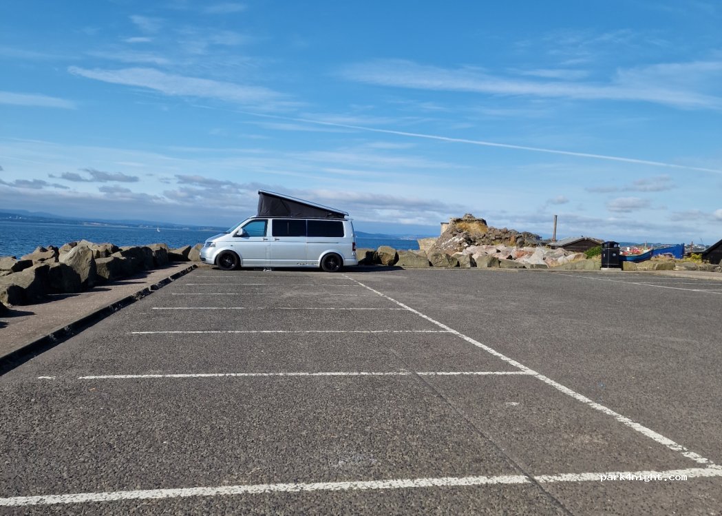 (KY3 9SQ) Kinghorn - 84 Pettycur Road — foto