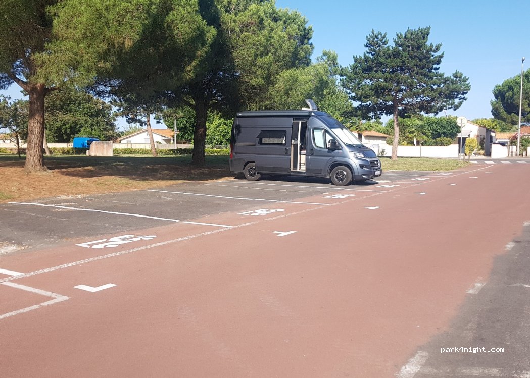 (17420) Saint-Palais-sur-Mer - 81 Avenue de Courlay — foto