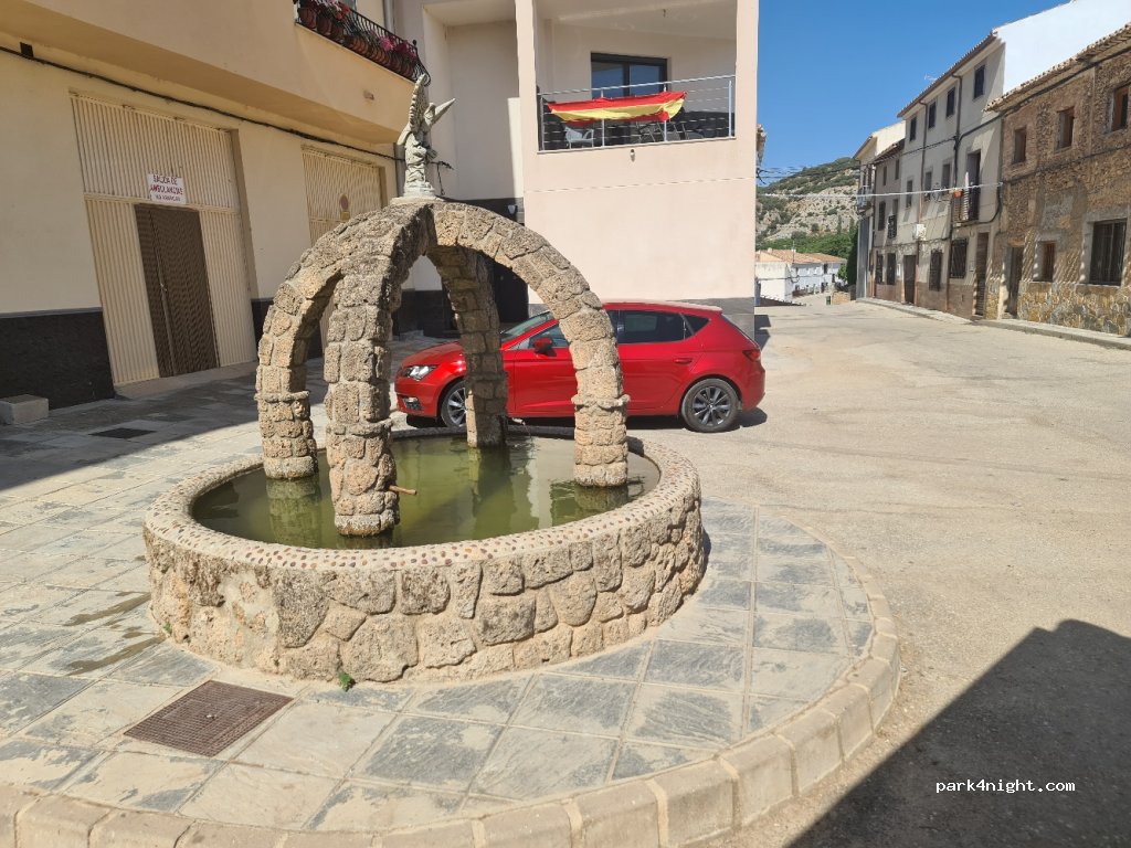 (02534) Pedro Andrés - 42 Paseo San Juan — foto
