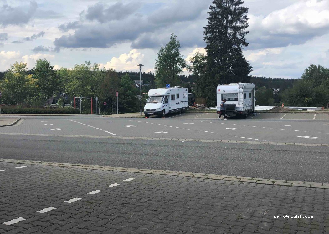 Wohnmobilstellplatz an der Stabkirche in Goslar — foto 3