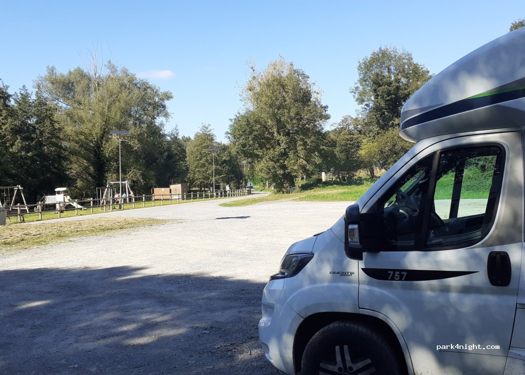 (64570) Arette - Chemin de l'Arroue — foto 3