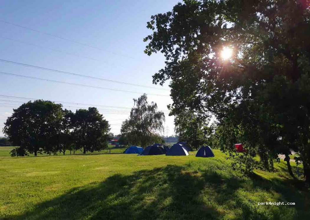 (370 11) České Budějovice - 2397 České Vrbné — foto