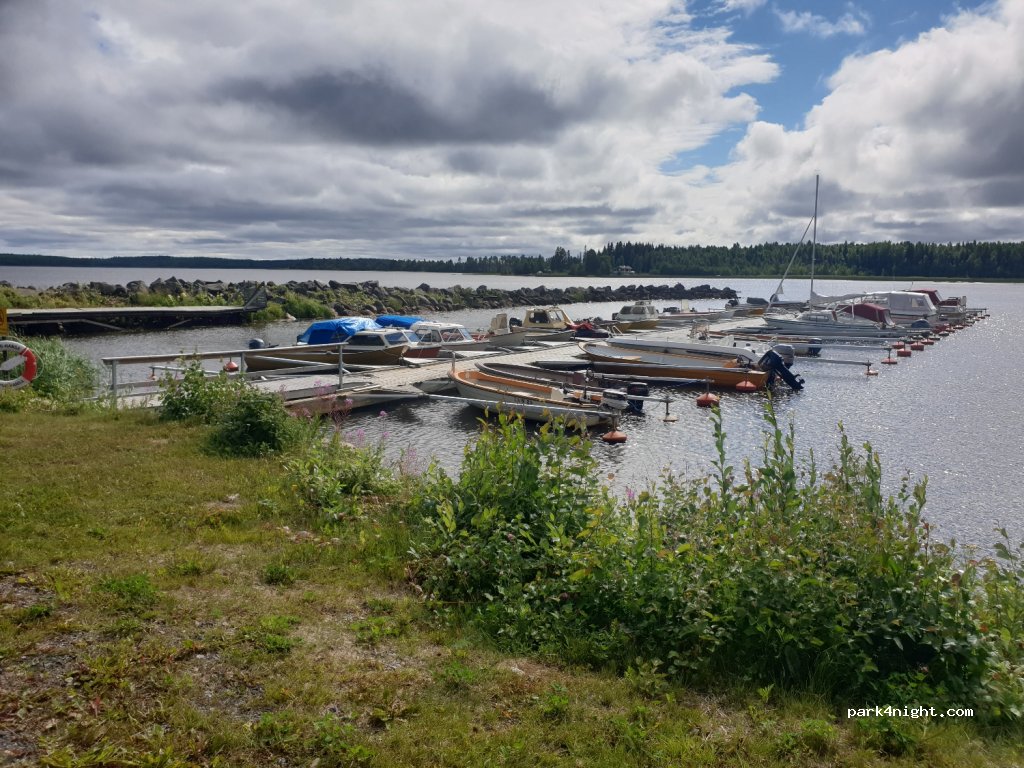 (975 97) Luleå - 194 Örnabbsvägen — foto 3