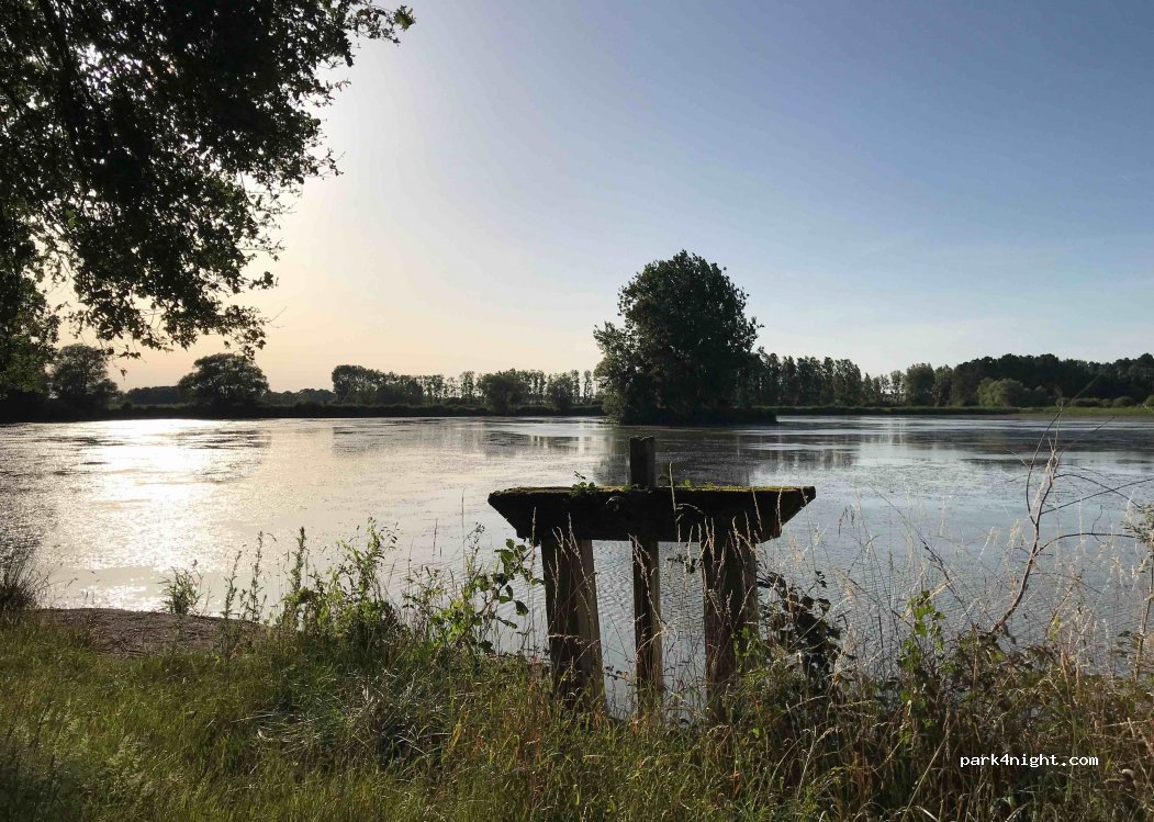 (36290) Azay-le-Ferron - — foto