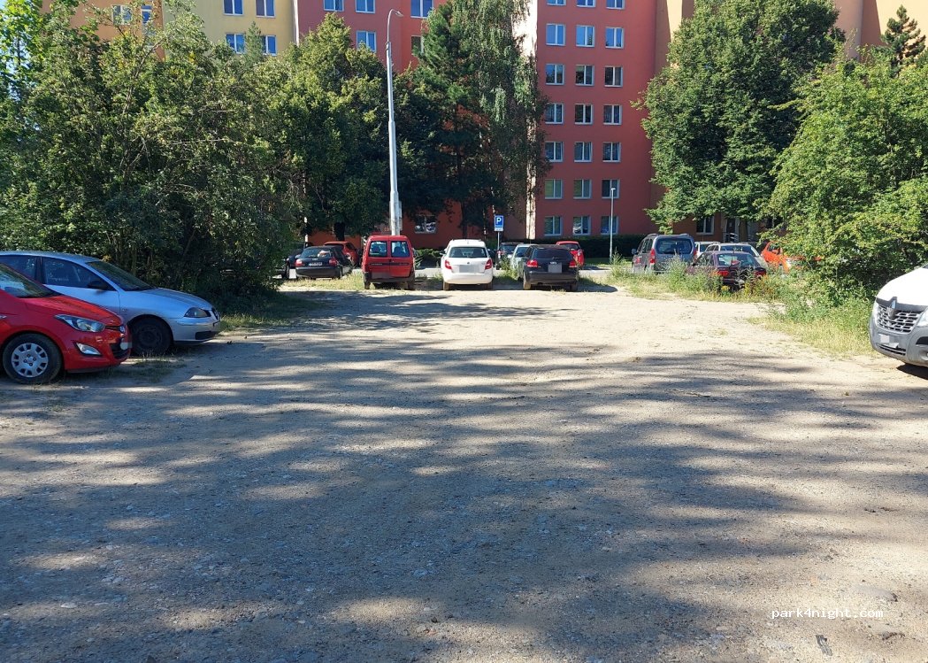 (625 00) Brno-Starý Lískovec - 8 Labská — foto