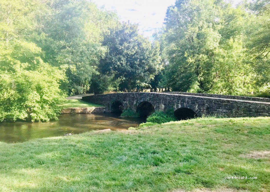 (79400) Azay-le-Brûlé - Unnamed Road — foto