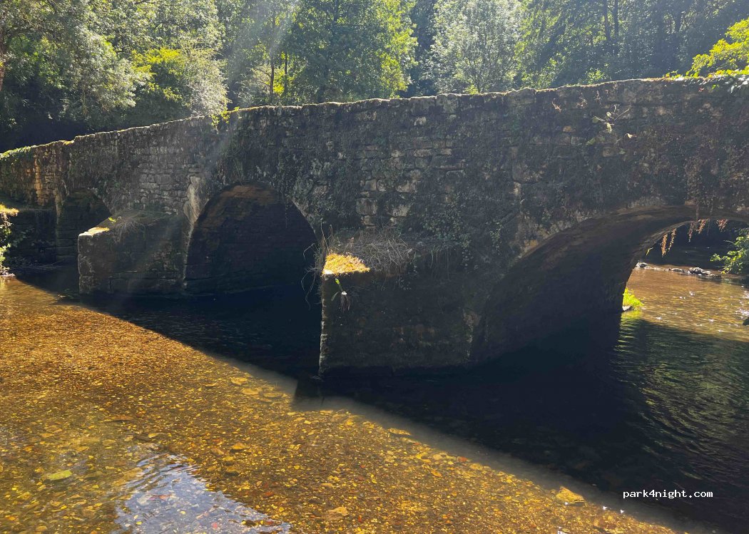 (79400) Azay-le-Brûlé - Unnamed Road — foto 3