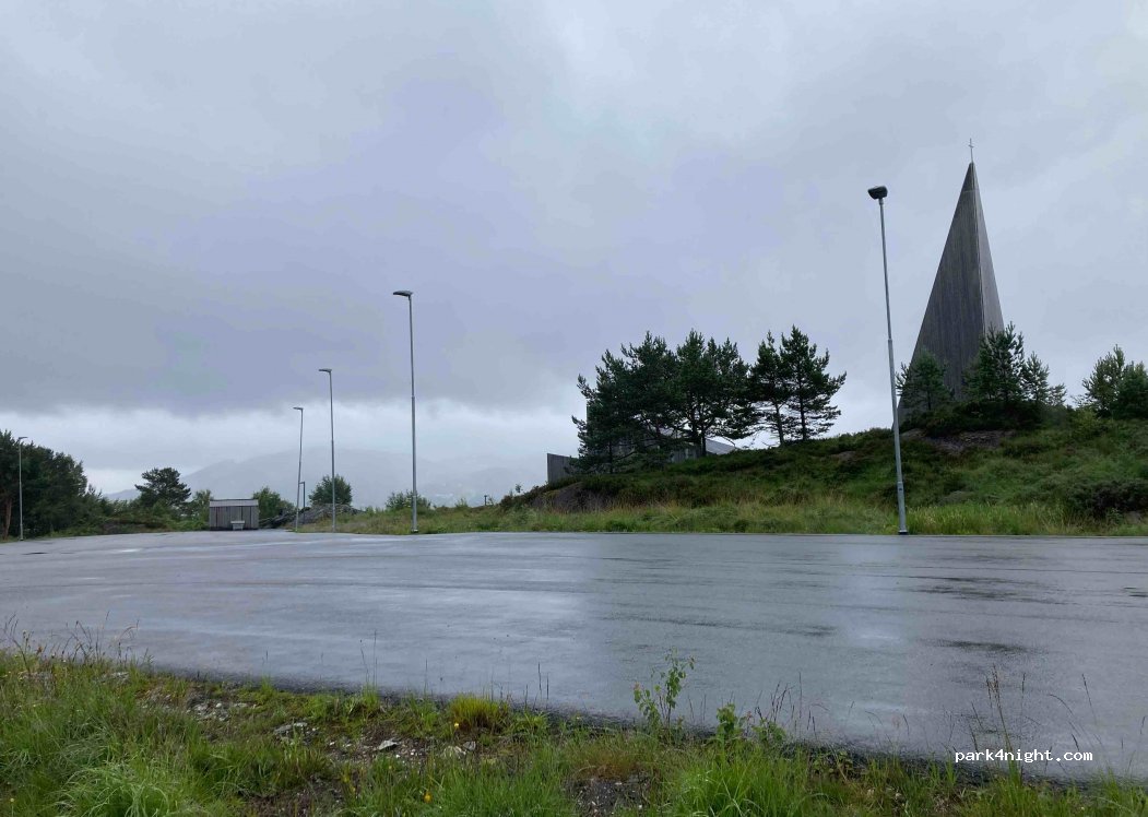 (5914) Isdalstø - 100 Lonsvegen — foto
