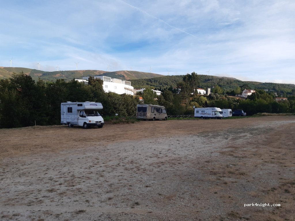 () Castanheira de Pêra - 2 Variante à Nacional 236 — foto 3