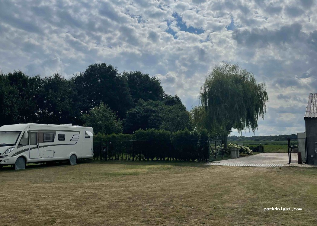 Camperplaats Hoek — foto 3