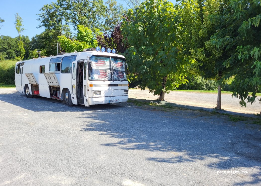 (24800) Eyzerac - 1 D76 — foto
